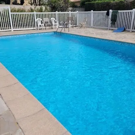Lejlighed 30 M With Terrace And Pool Antibes